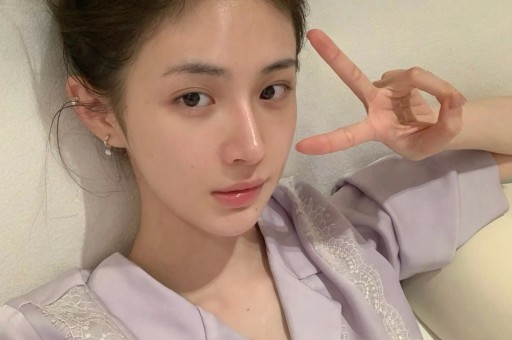 马斯克吃瓜美CEO与女下属婚外情：两人均辞职女主真容曝光好老